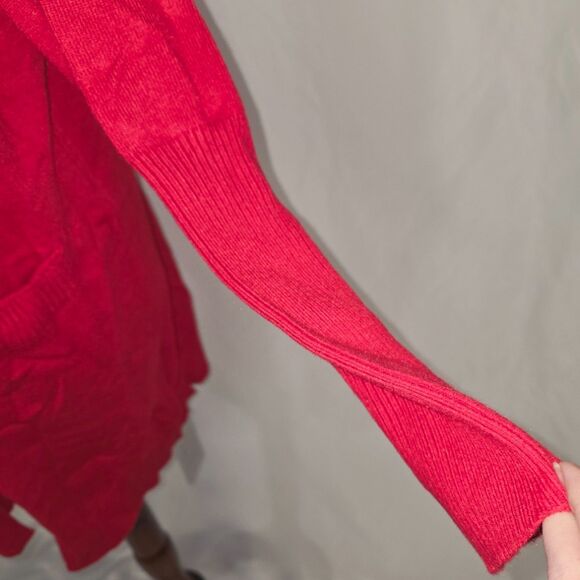 True Red Soft Open Cardigan with Pockets & Fitted Sleeves, Size Large - Picture 8 of 10